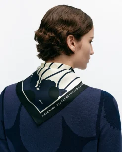 Asusteet Marimekko Lauhtua Lammet Silkkihuivi